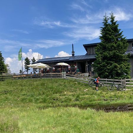 B-Lodge Kaernten Kirchbach  المظهر الخارجي الصورة